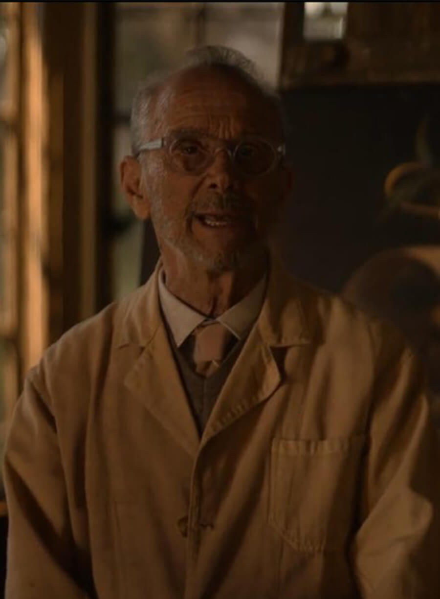 Harold Harper The Old Man Brown Coat