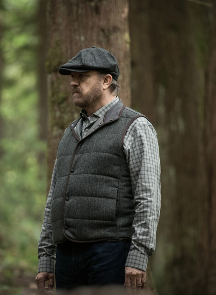 Jim Beaver Supernatural S14 Grey Vest