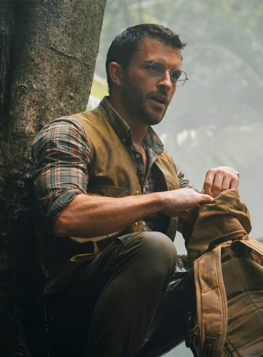 Jurassic World Rebirth Jonathan Bailey Dr. Henry Brown Vest