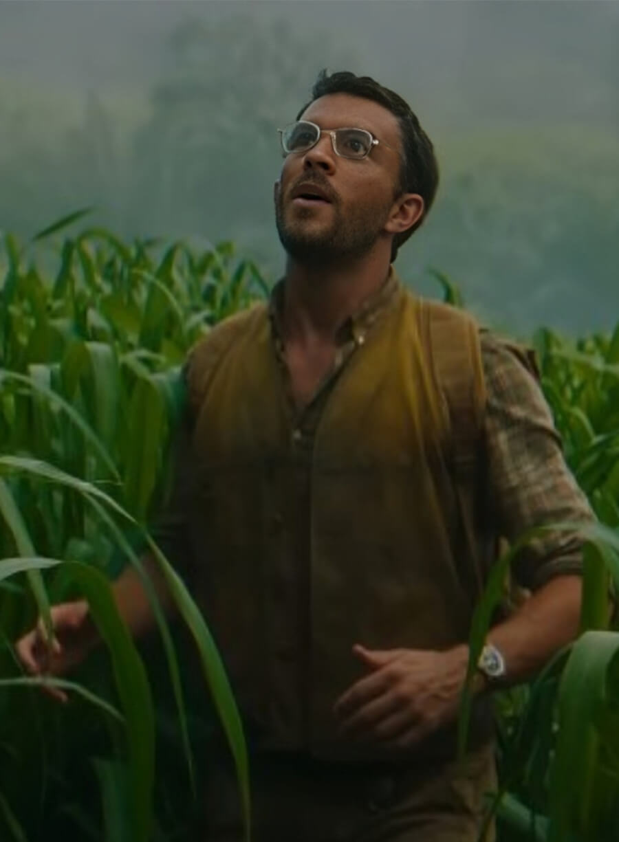 Jurassic World Rebirth Jonathan Bailey Dr. Henry Brown Vest