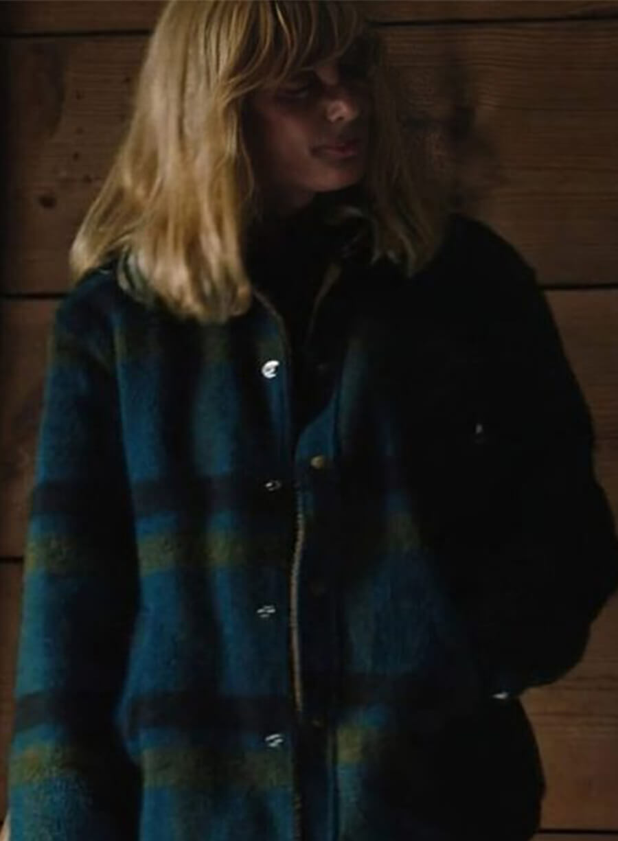 Kelly Reilly Yellowstone Beth Dutton Blue Flannel Jacket
