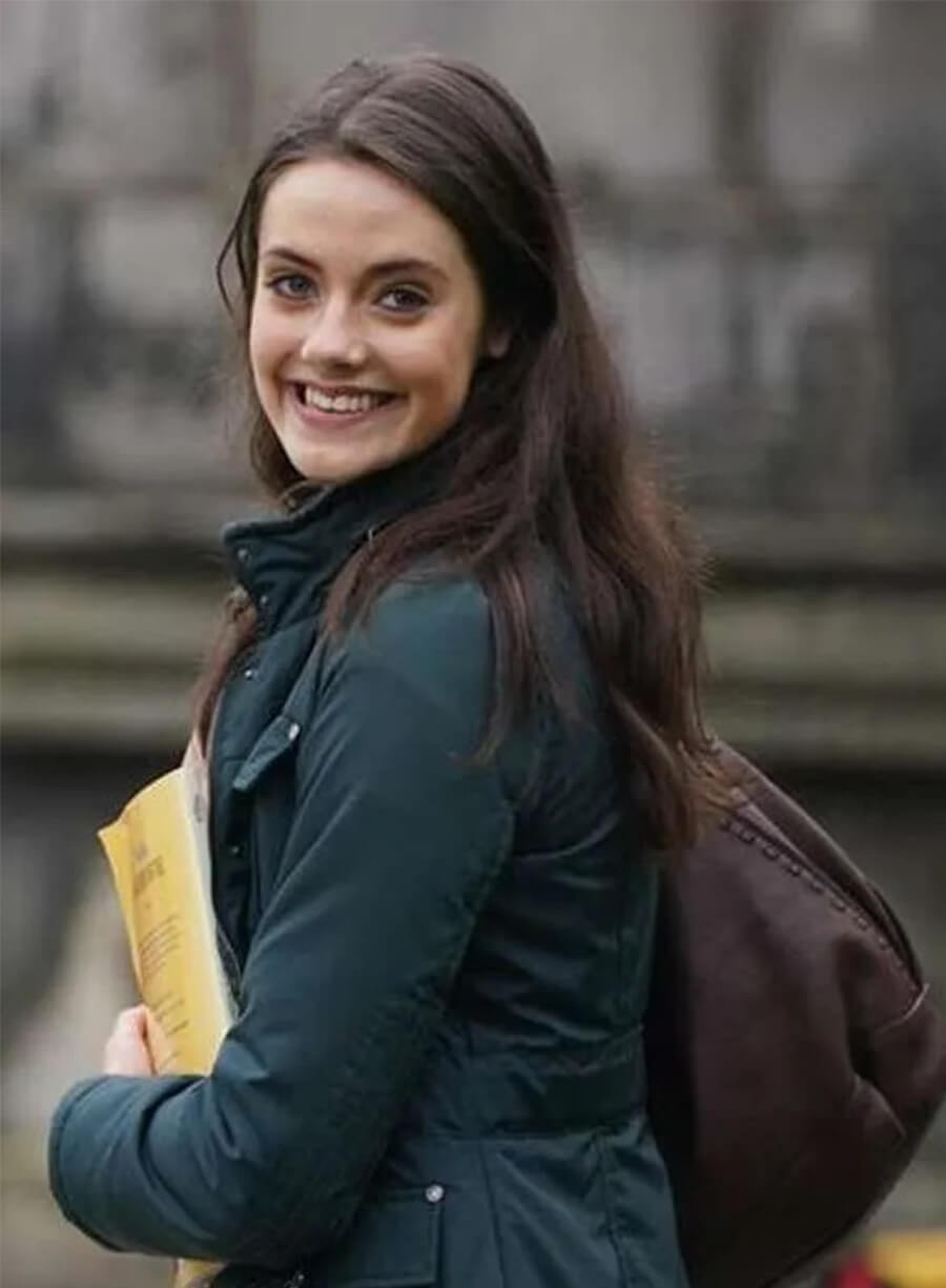 Meg Bellamy The Crown S06 Kate Middleton Green Jacket