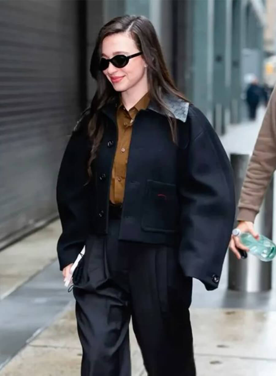 Mikey Madison New York Street Style Black Cropped Jacket