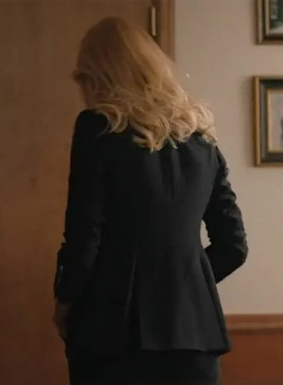 Yellowstone Season 5 Kelly Reilly Beth Dutton Black Blazer