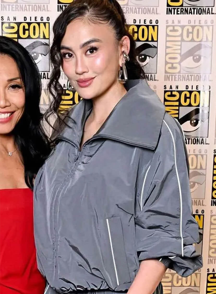 Agnez Mo Neagley Premiere Event Grey Track Jacket