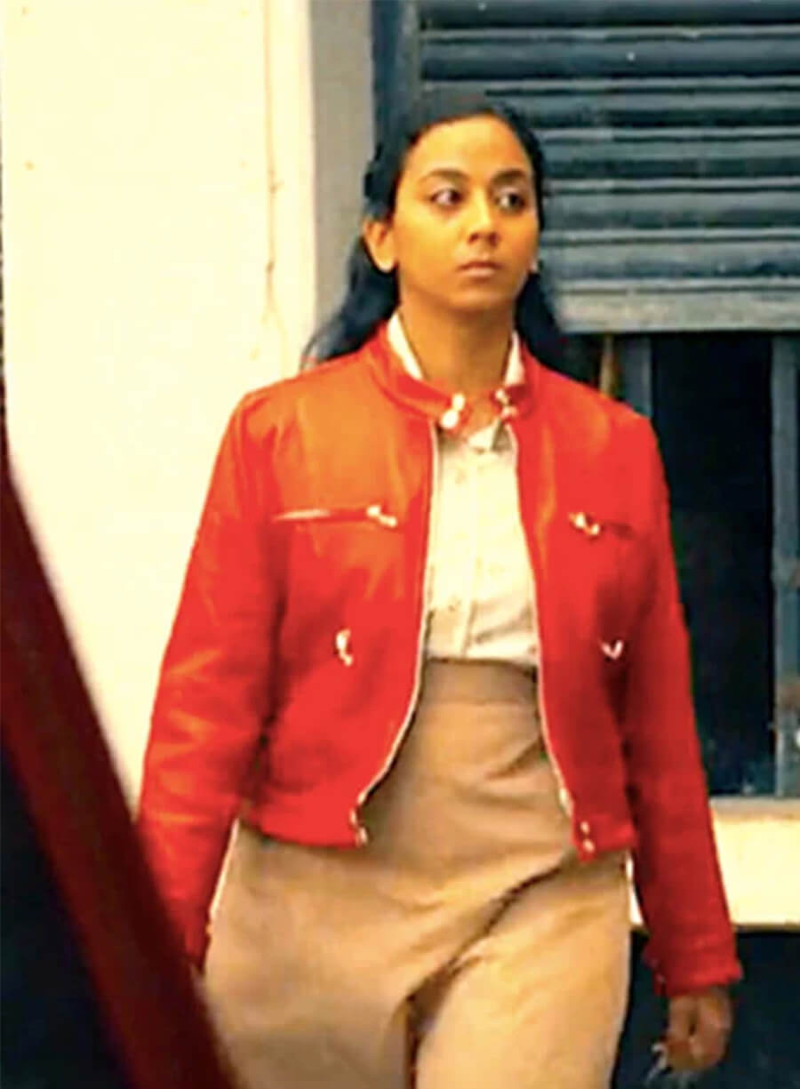Anjana Vasan Black Mirror S06 Nida Huq Red Leather Jacket