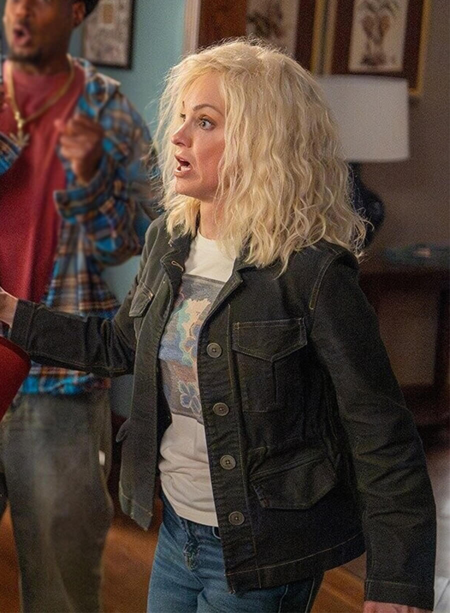 Anna Faris Scary Movie 2026 Cindy Campbell Black Denim Jacket