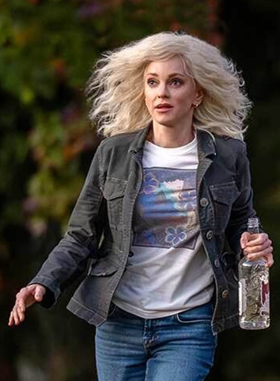 Anna Faris Scary Movie 2026 Cindy Campbell Black Denim Jacket