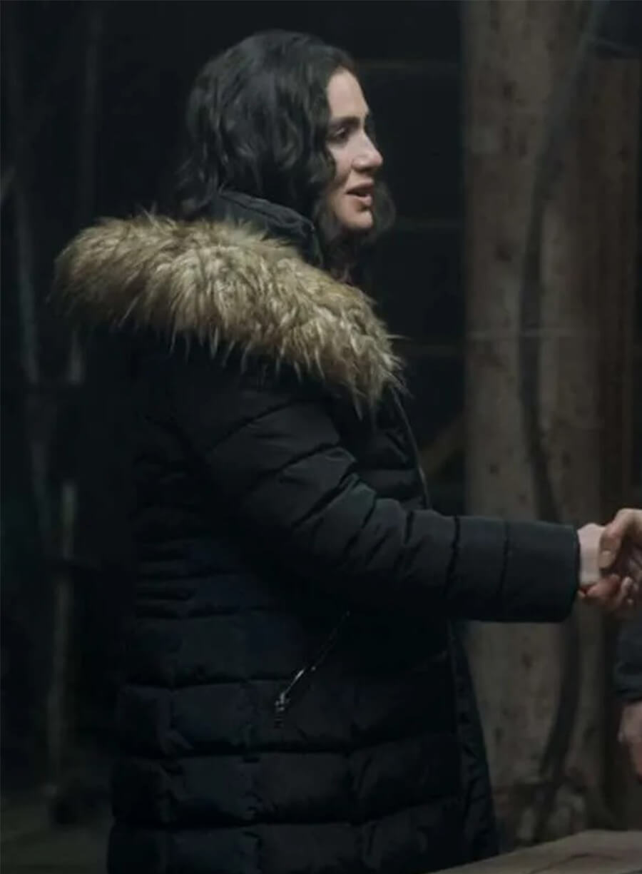 Arienne Mandi The Night Agent S02 Noor Black Puffer Jacket Coat