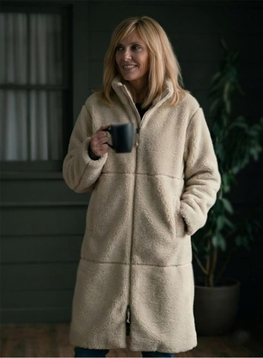  Beth Dutton Dutton Ranch White Sherpa Fur Coat