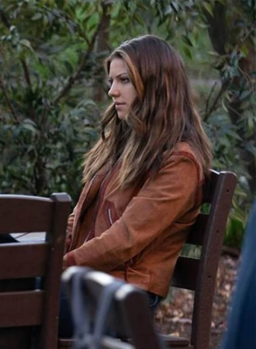 Catherine Missal Tell Me Lies S02 Bree Brown Fur Jacket