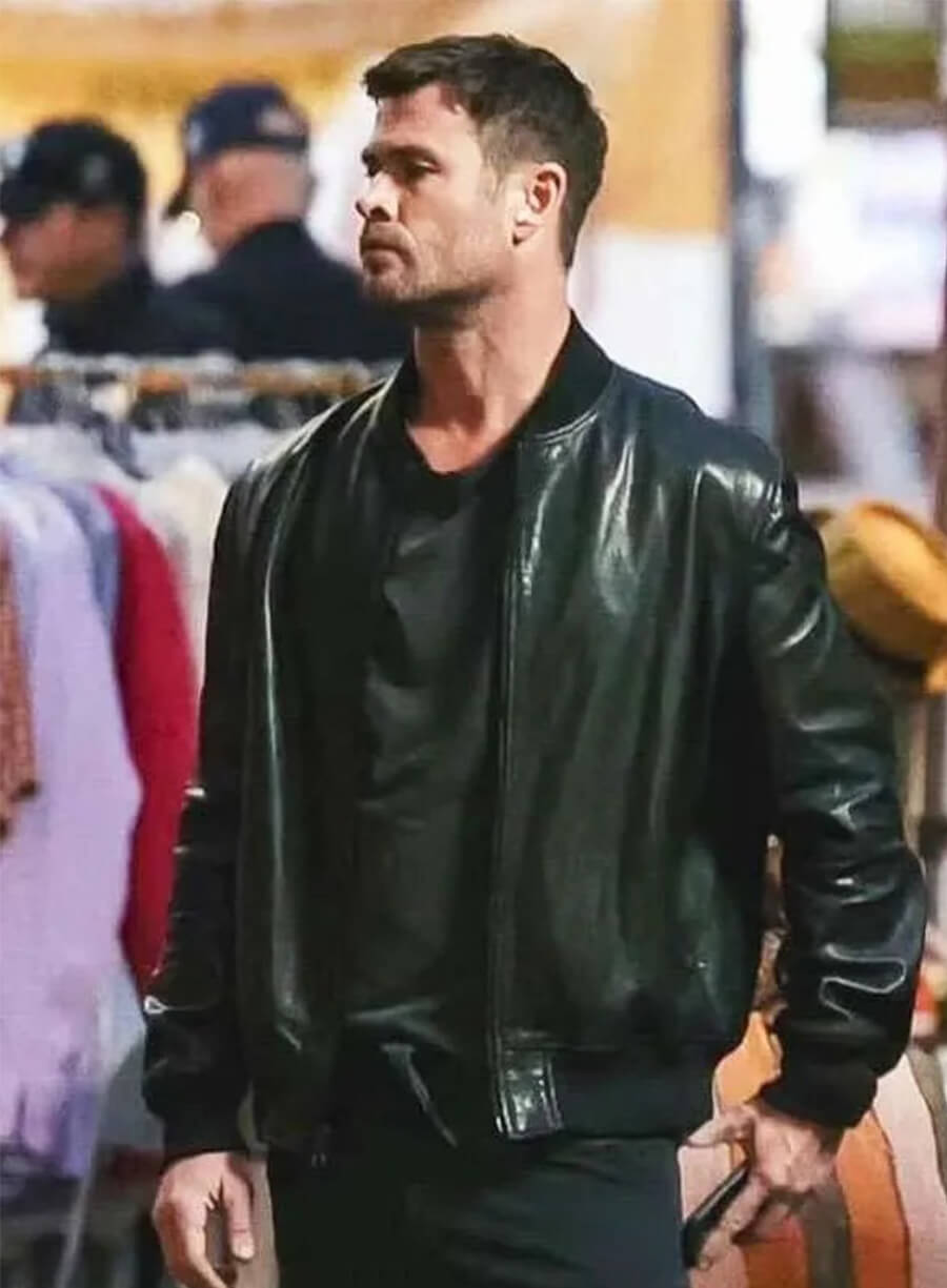 Chris Hemsworth Crime 101 Mike James Davis Leather Jacket