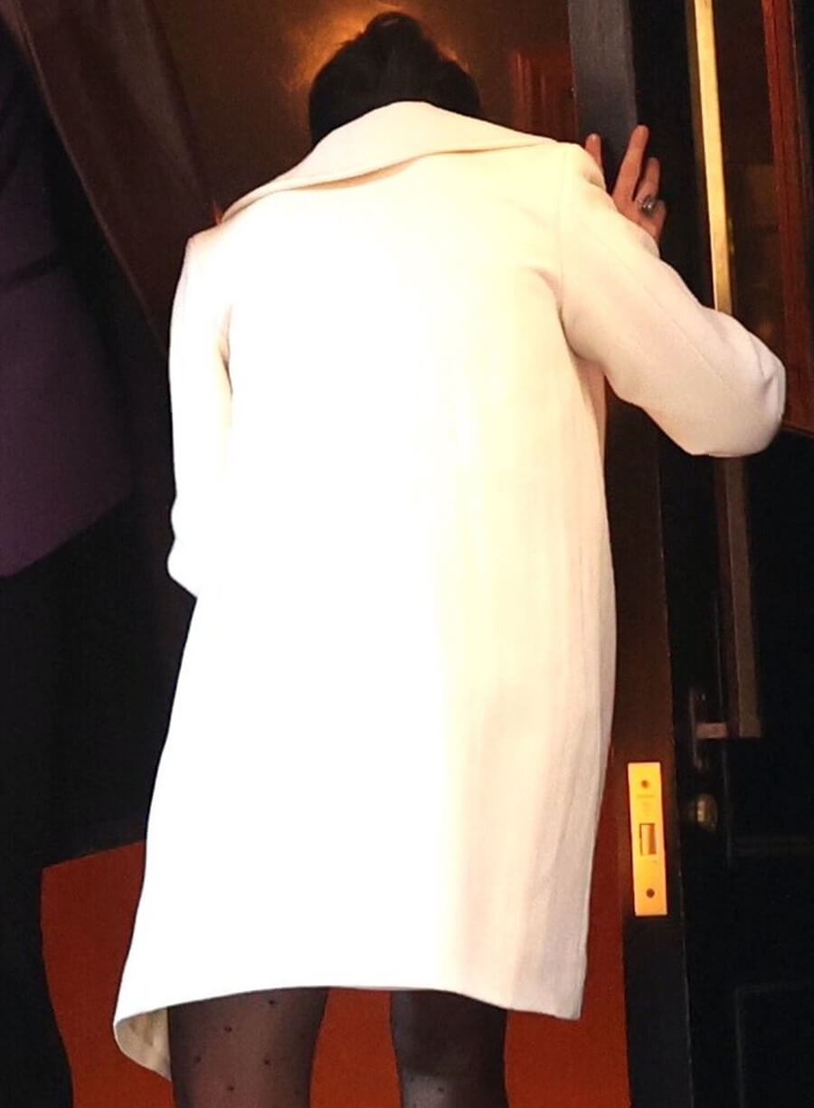 Cristin Milioti The Penguin Sofia falcone White Coat