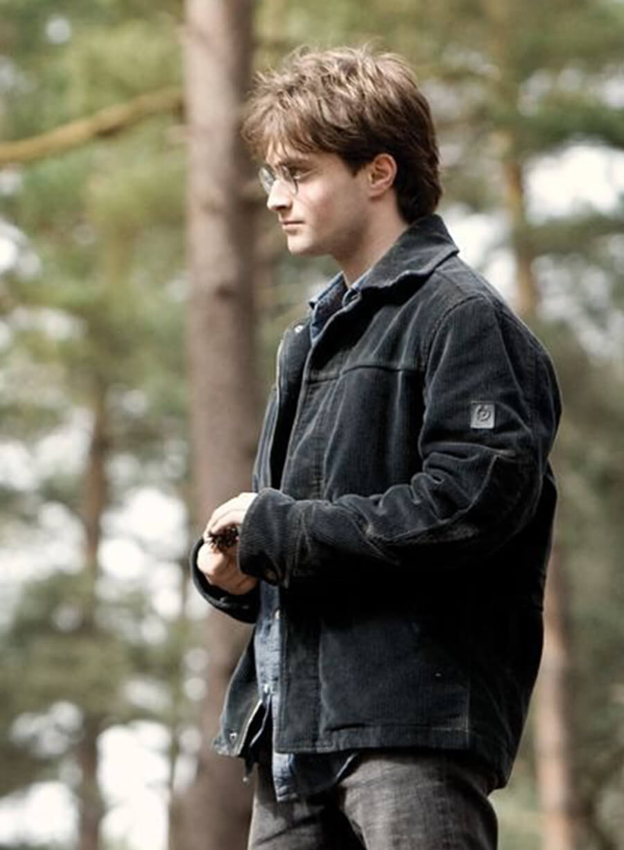 Daniel Radcliffe Harry Potter and the Deathly Hallows Black Jacket 