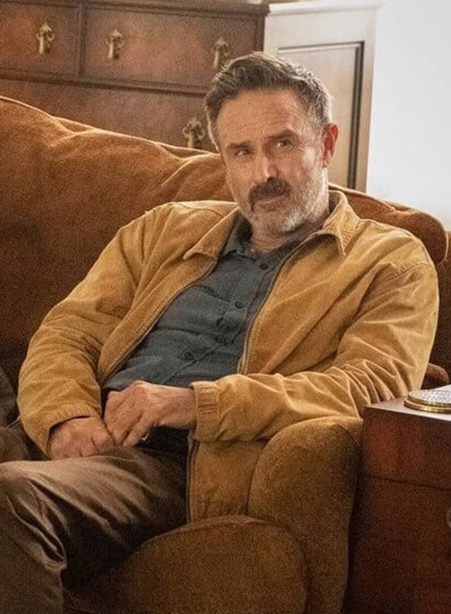 David Arquette Scream 2022 Dewey Riley Brown Jacket