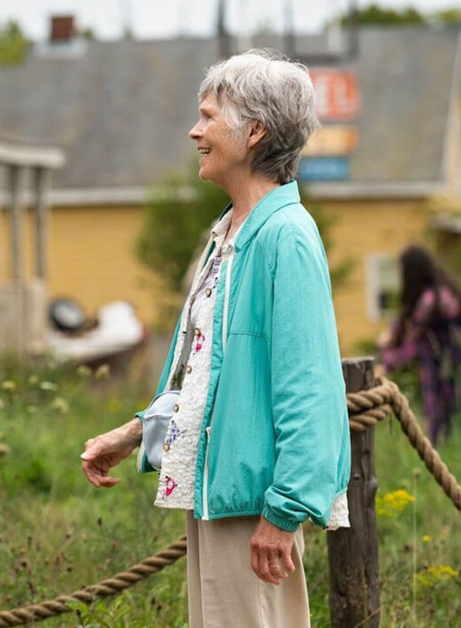 Deborah Grover From S02 Tillie Jacket