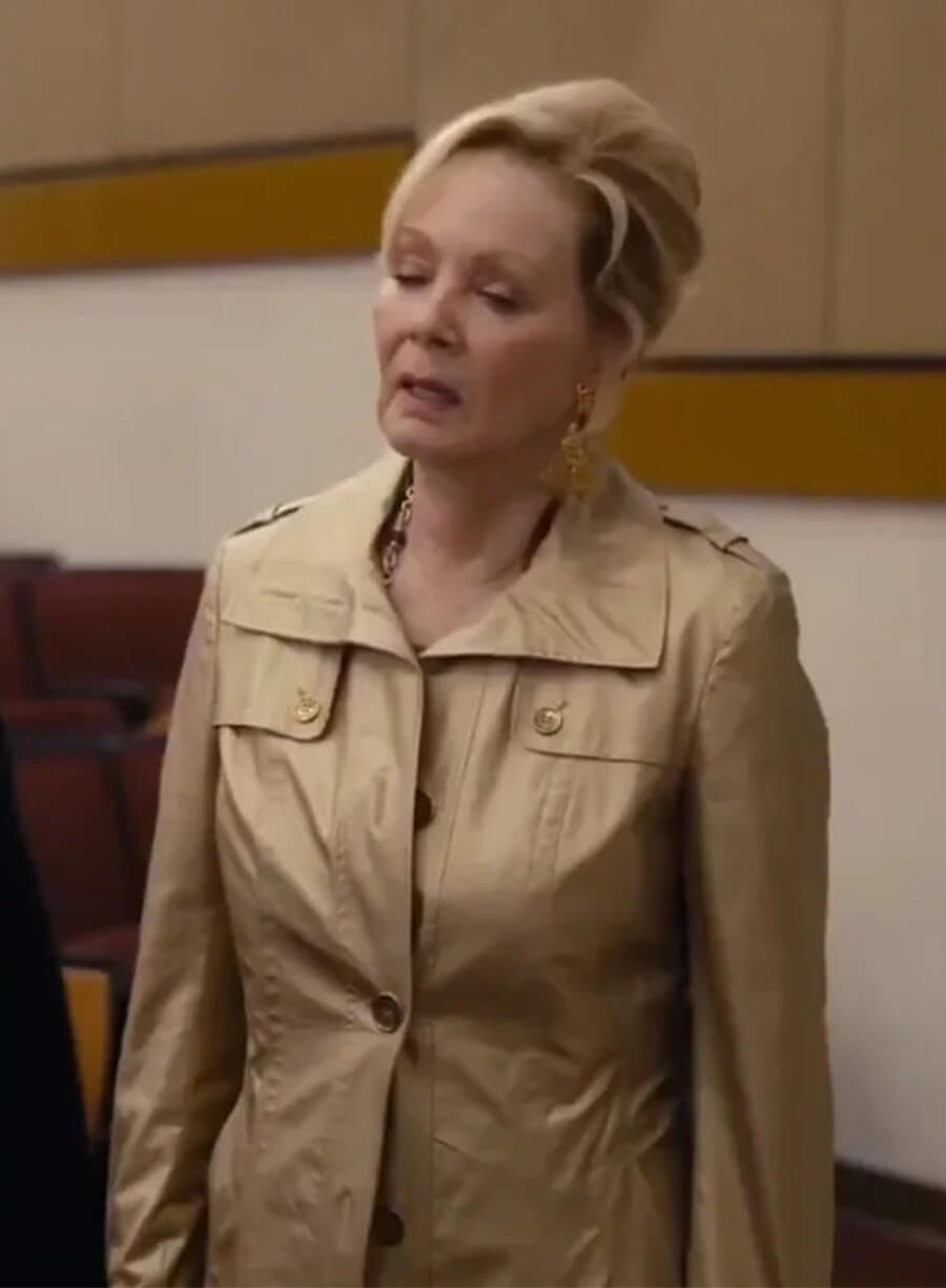 Deborah Vance Hacks Jean Smart Coat