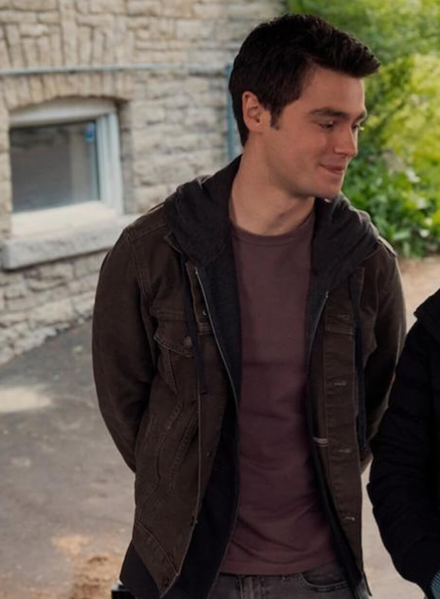Felix Mallard Ginny & Georgia Marcus Baker Brown Jacket