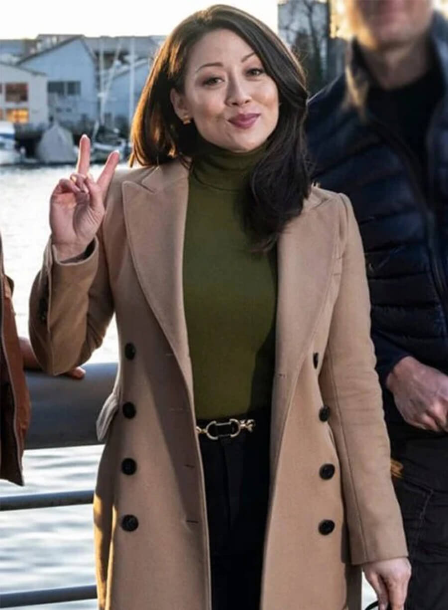 Fiona Rene Tracker S01 Reenie Brown Wool Coat