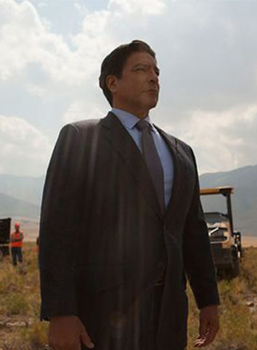  Gil Birmingham Yellowstone Season 5 Thomas Rainwater Black Blazer