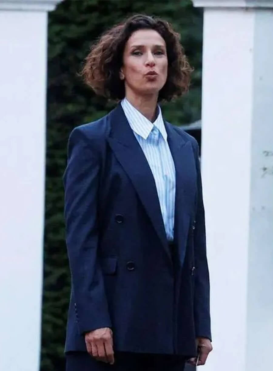 Indira Varma The Night Manager Mayra Cavendish Blue Blazer 