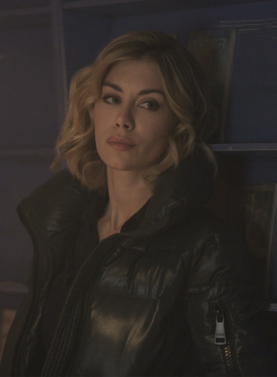 Jennifer Holland Peacemaker Emilia Harcourt Black Puffer Jacket