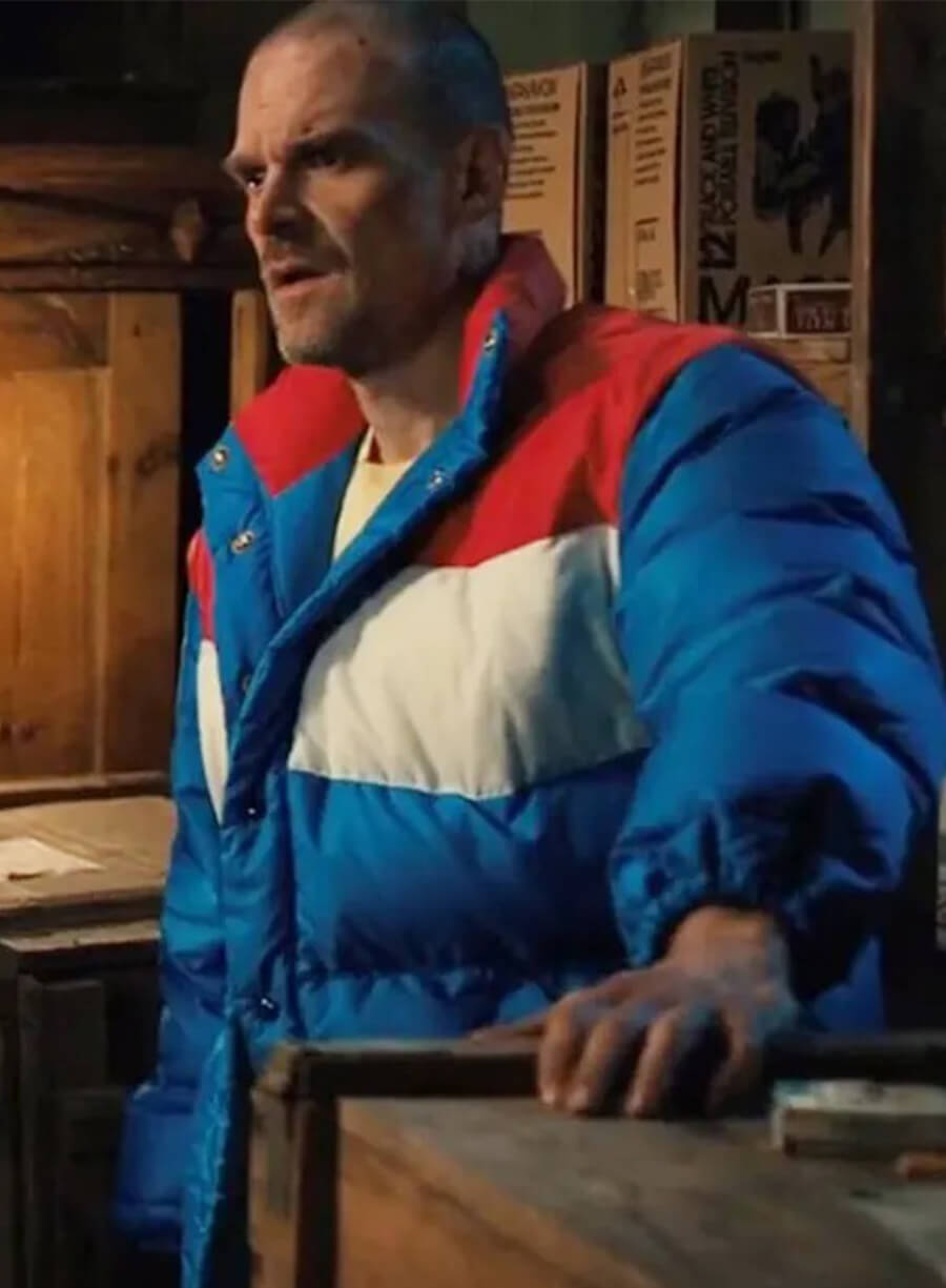 Jim Hopper Stranger Things S04 Blue Red Jacket