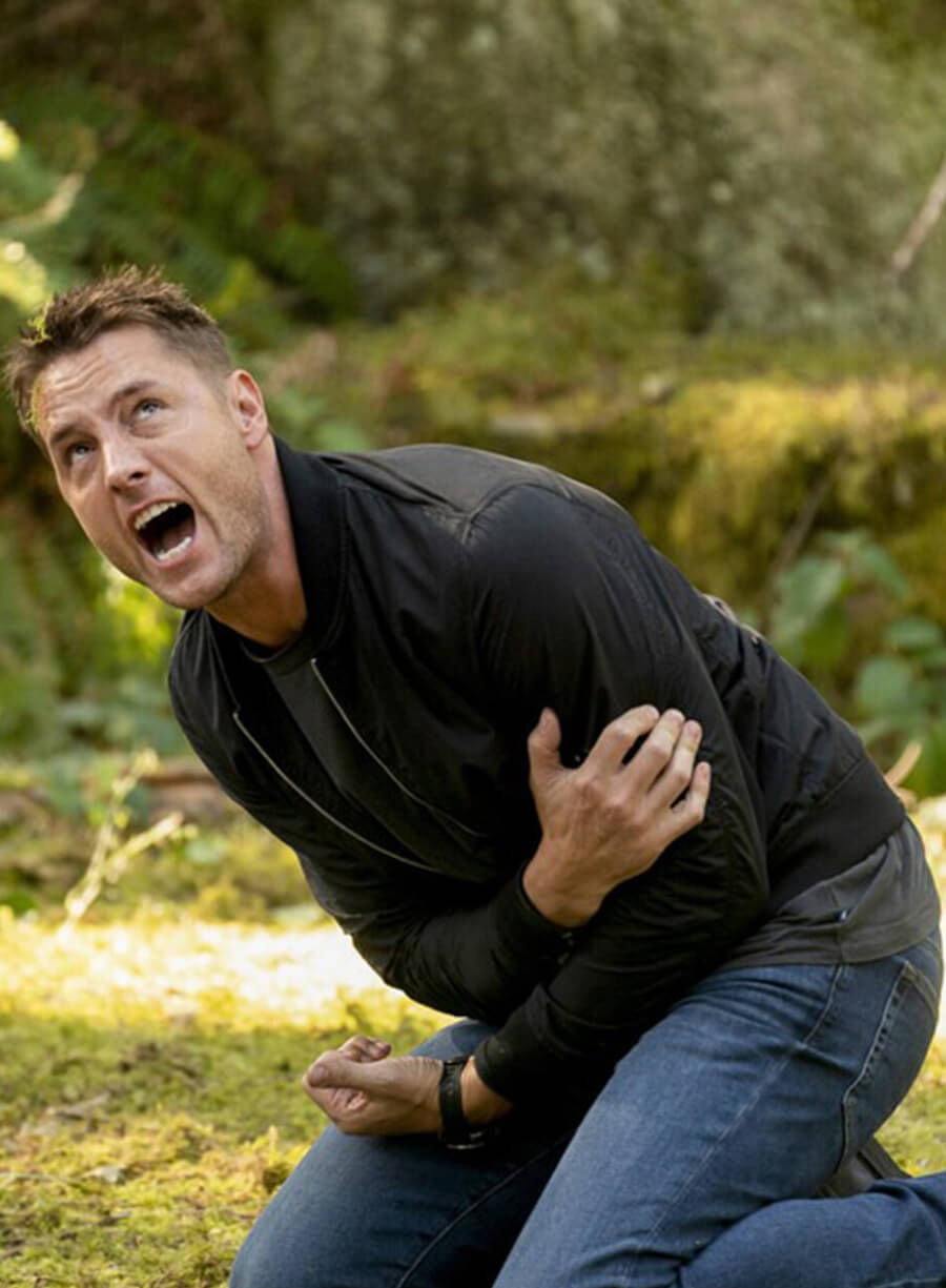 Justin Hartley Tracker Colter Shaw S01 Black Bomber Jacket 