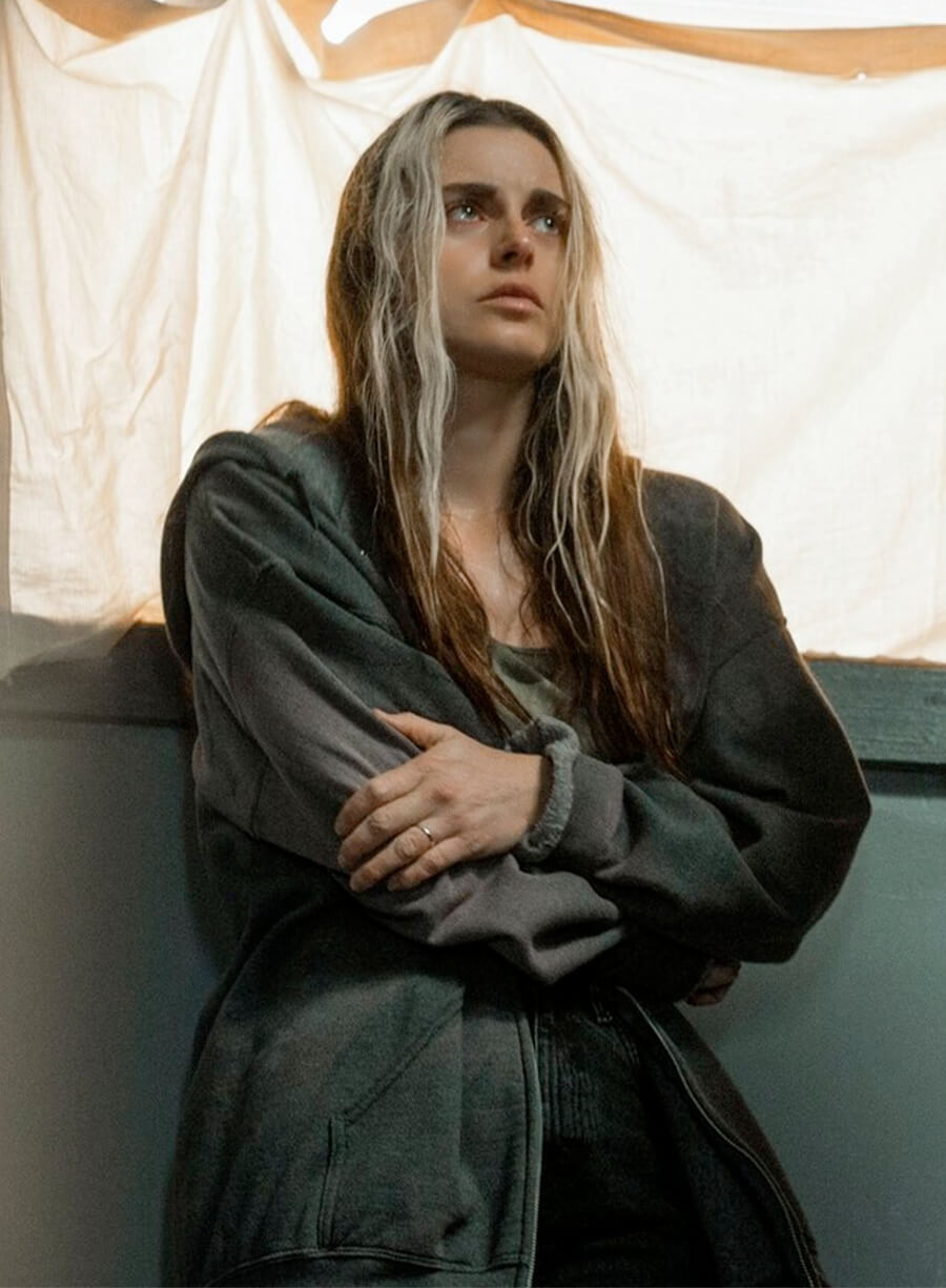 Kaelen Ohm From S02 Mari Zip-up Hoodie 