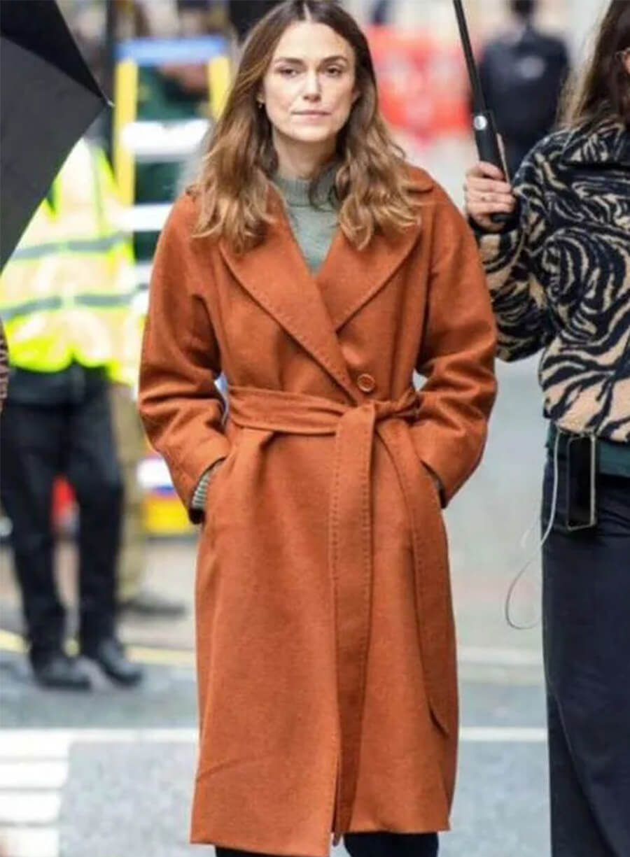 Keira Knightley Black Doves S01 Helen Brown Coat