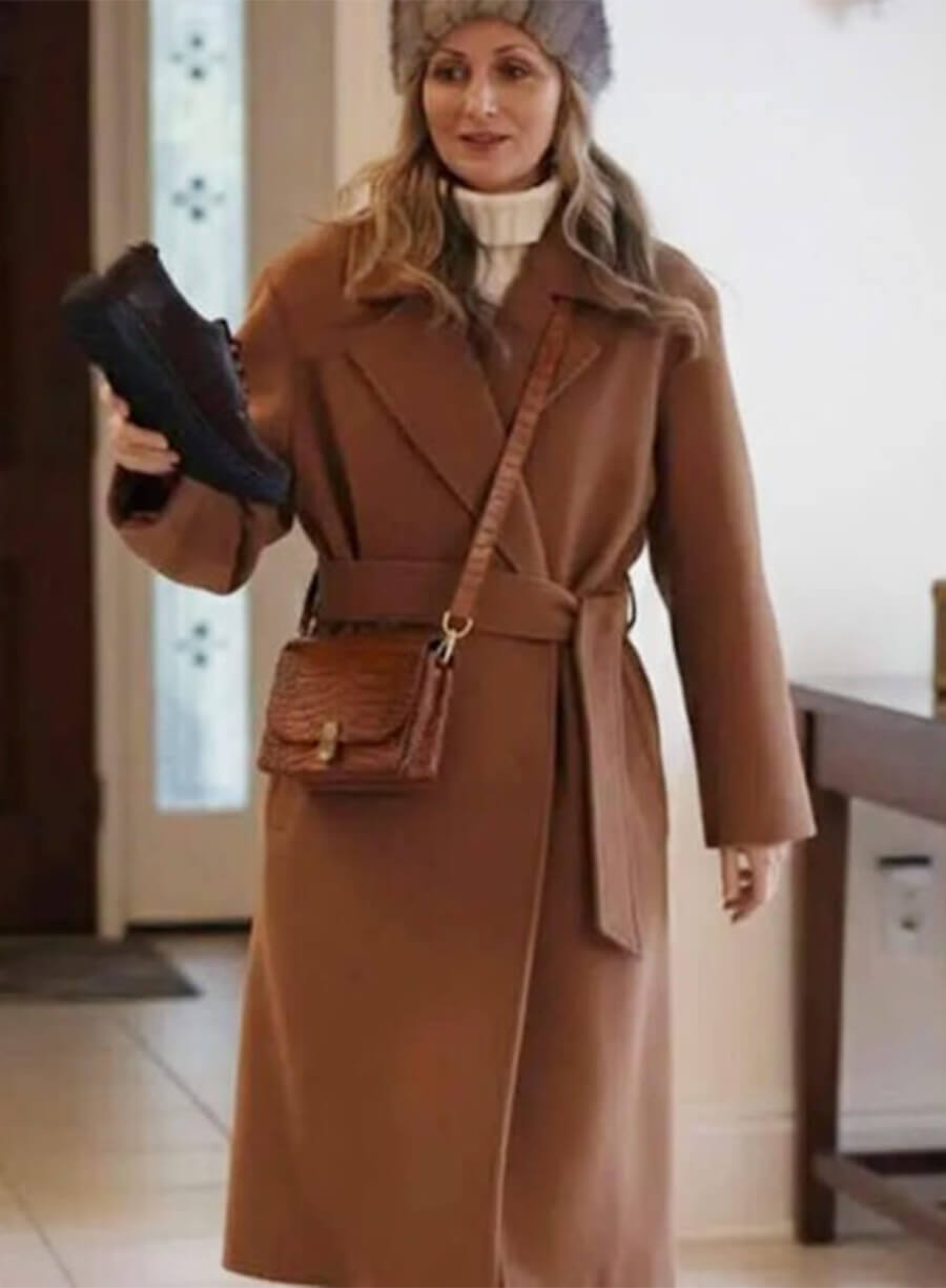 Kelly Hampson Man Vs Baby S01 Lesley Brown Wrap Coat
