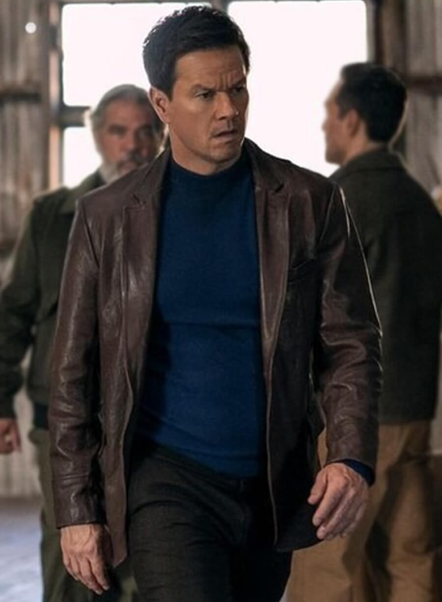Mark Wahlberg Play Dirty 2025 Park Brown Leather Blazer