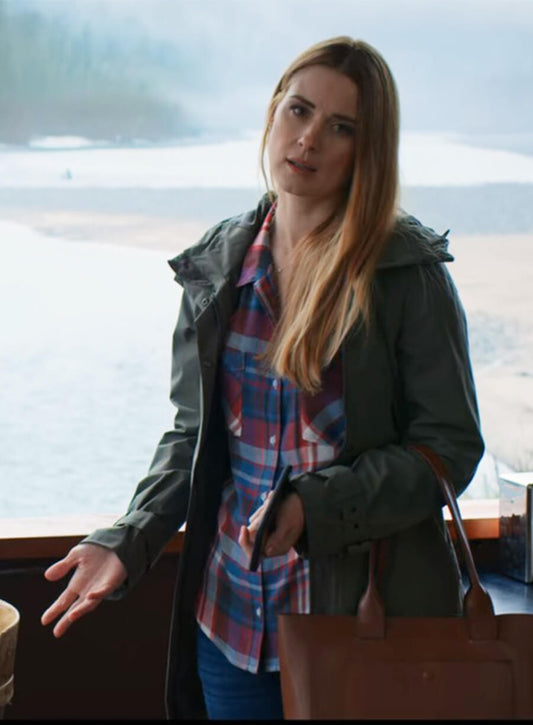 Melinda Monroe Virgin River S02 Green Jacket