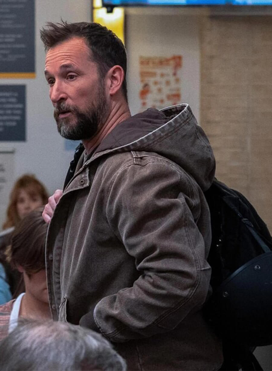 Noah Wyle The Pitt S02 Dr. Michael Robinavitch Hooded Jacket
