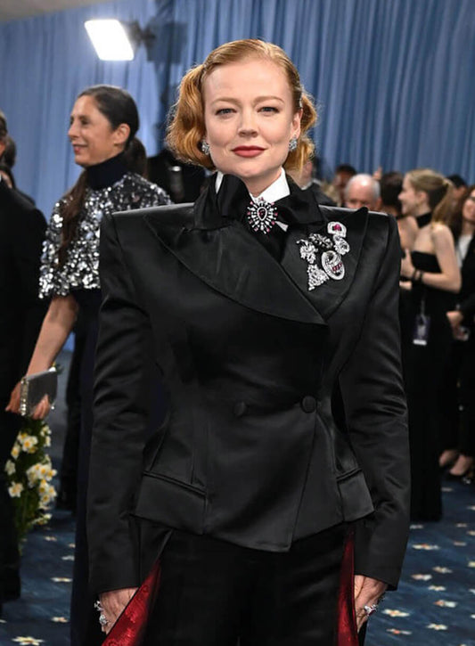Sarah Snook Met Gala Black Blazer
