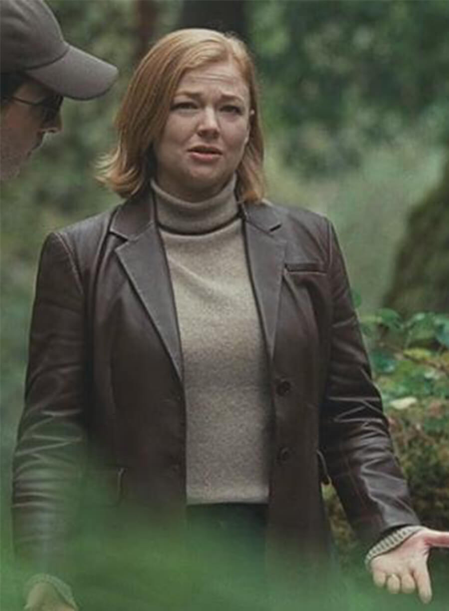 Sarah Snook Succession S04 Shiv Roy Leather Blazer