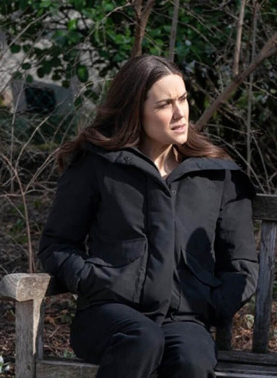 The Blacklist S07 Elizabeth Keen Black Hooded Jacket