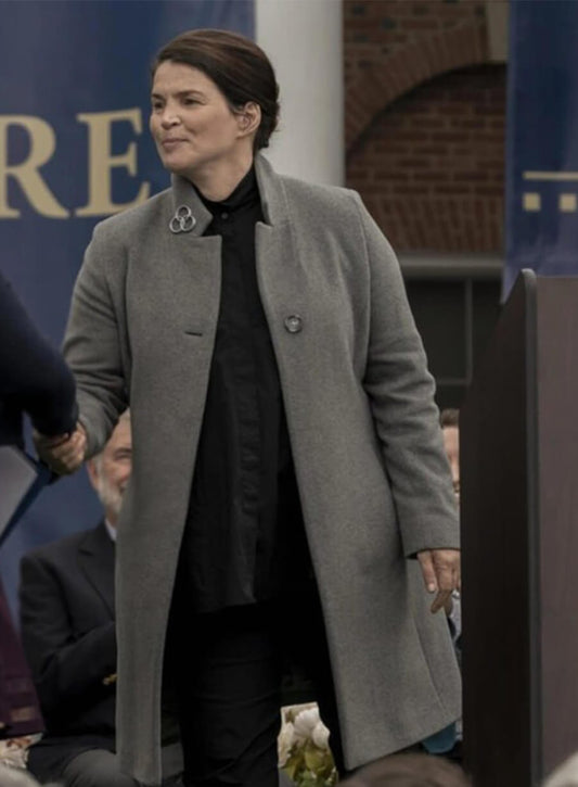 The Walking Dead World Beyond Elizabeth Kublek Grey Coat