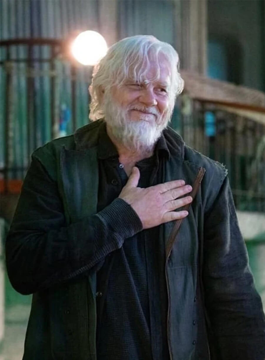 Tim Robbins Silo S03 Bernard Holland Vest 