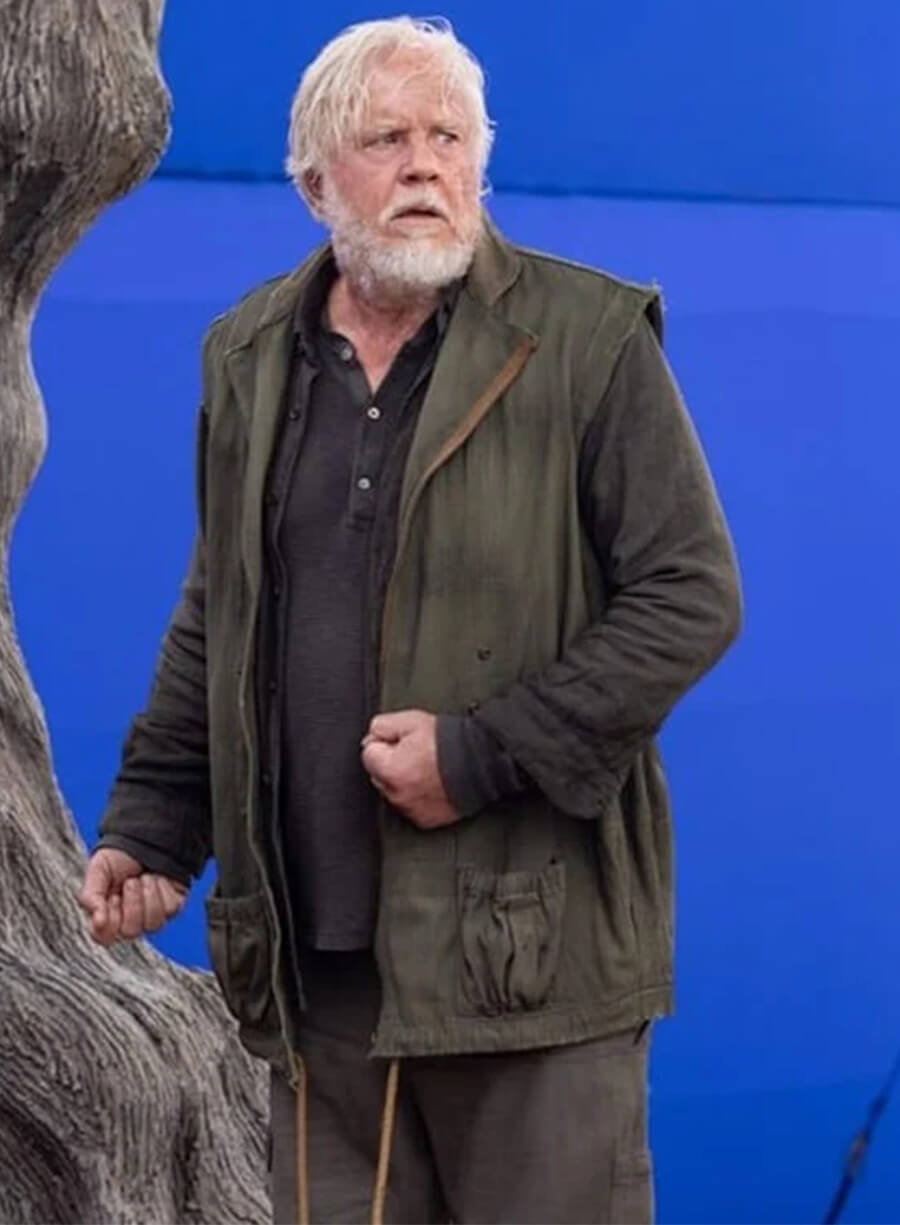 Tim Robbins Silo S03 Bernard Holland Vest 