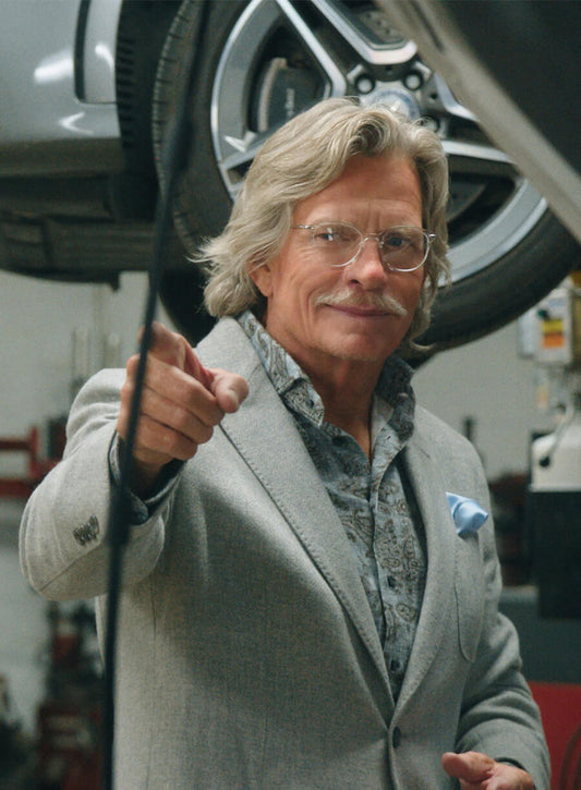 Tv Series Tires Thomas Haden Church Phil Grey Blazer